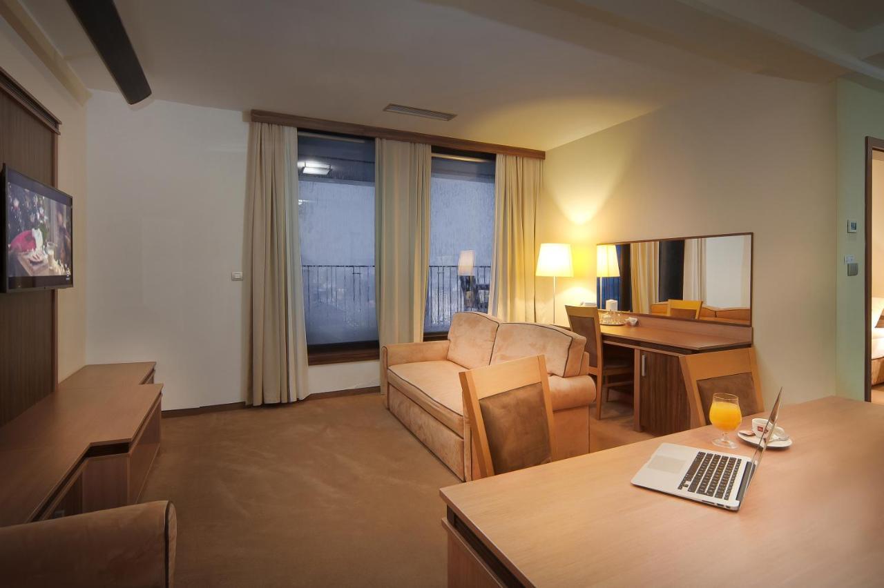 Hotel Kras Постойна Экстерьер фото